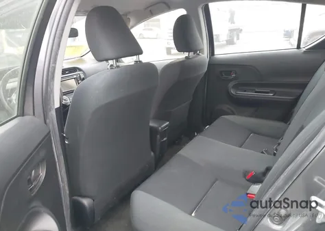 2015 Toyota Prius C z USA, uszkodzony, nr VIN JTDKDTB38F1109041